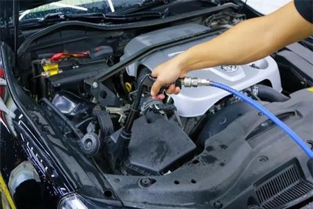 滲透劑清洗發動機污漬 滲透劑清洗發動機污漬